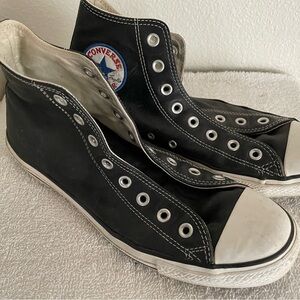 M9M/W10.5: Converse Real LEATHER Chuck Taylor High Top Sneakers Black/White